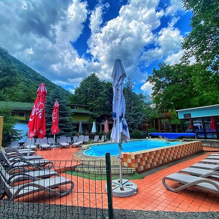 Pensiunea El Plazza Băile Herculane Extérieur photo